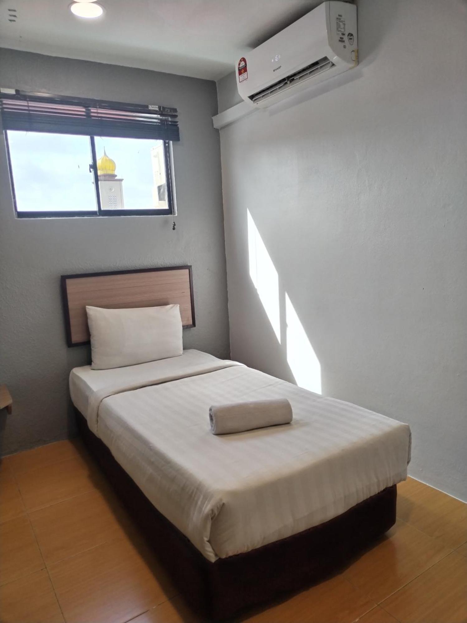 Maple Boutique Hotel Kota Bharu Exteriör bild