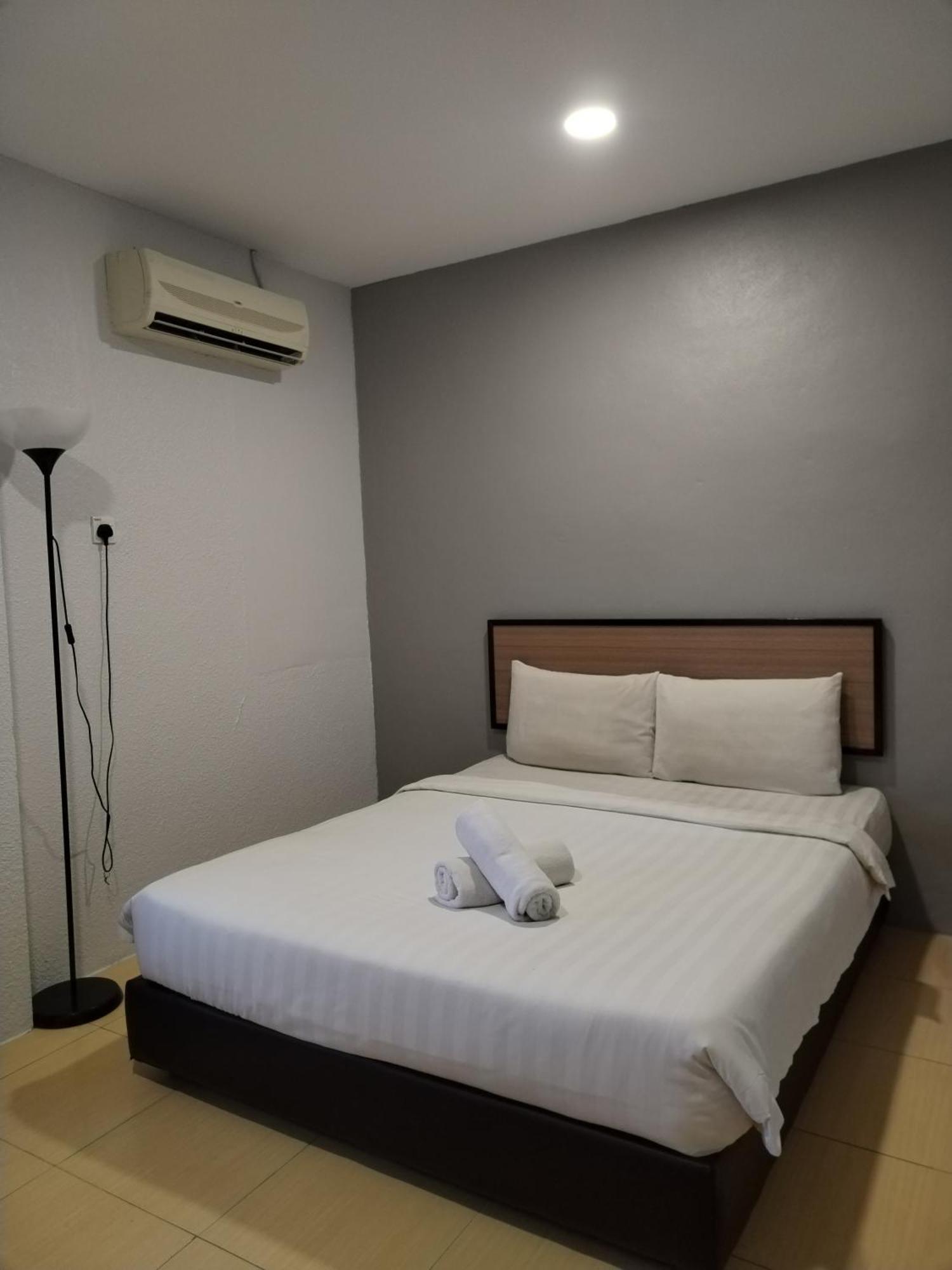 Maple Boutique Hotel Kota Bharu Exteriör bild