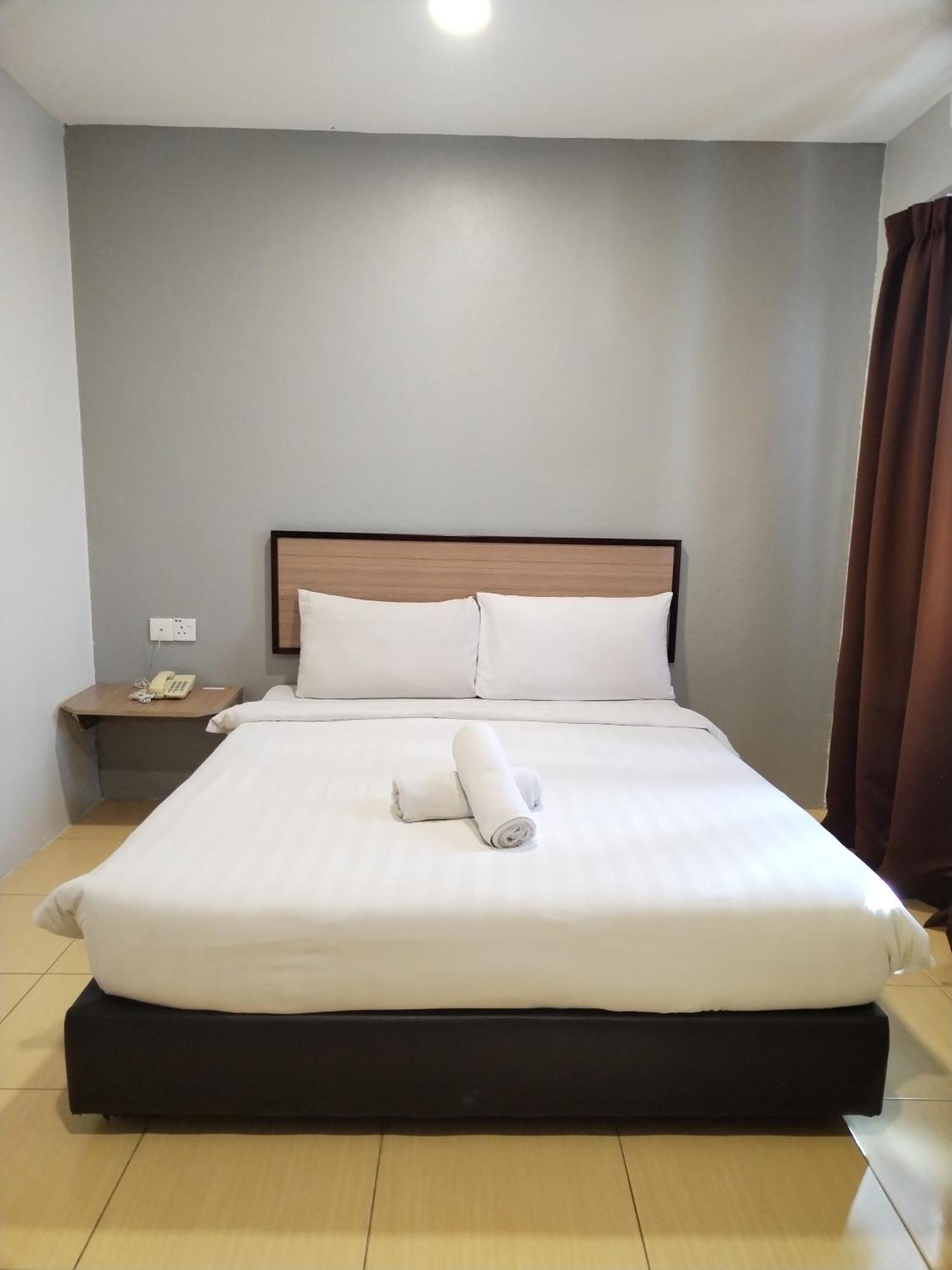 Maple Boutique Hotel Kota Bharu Exteriör bild