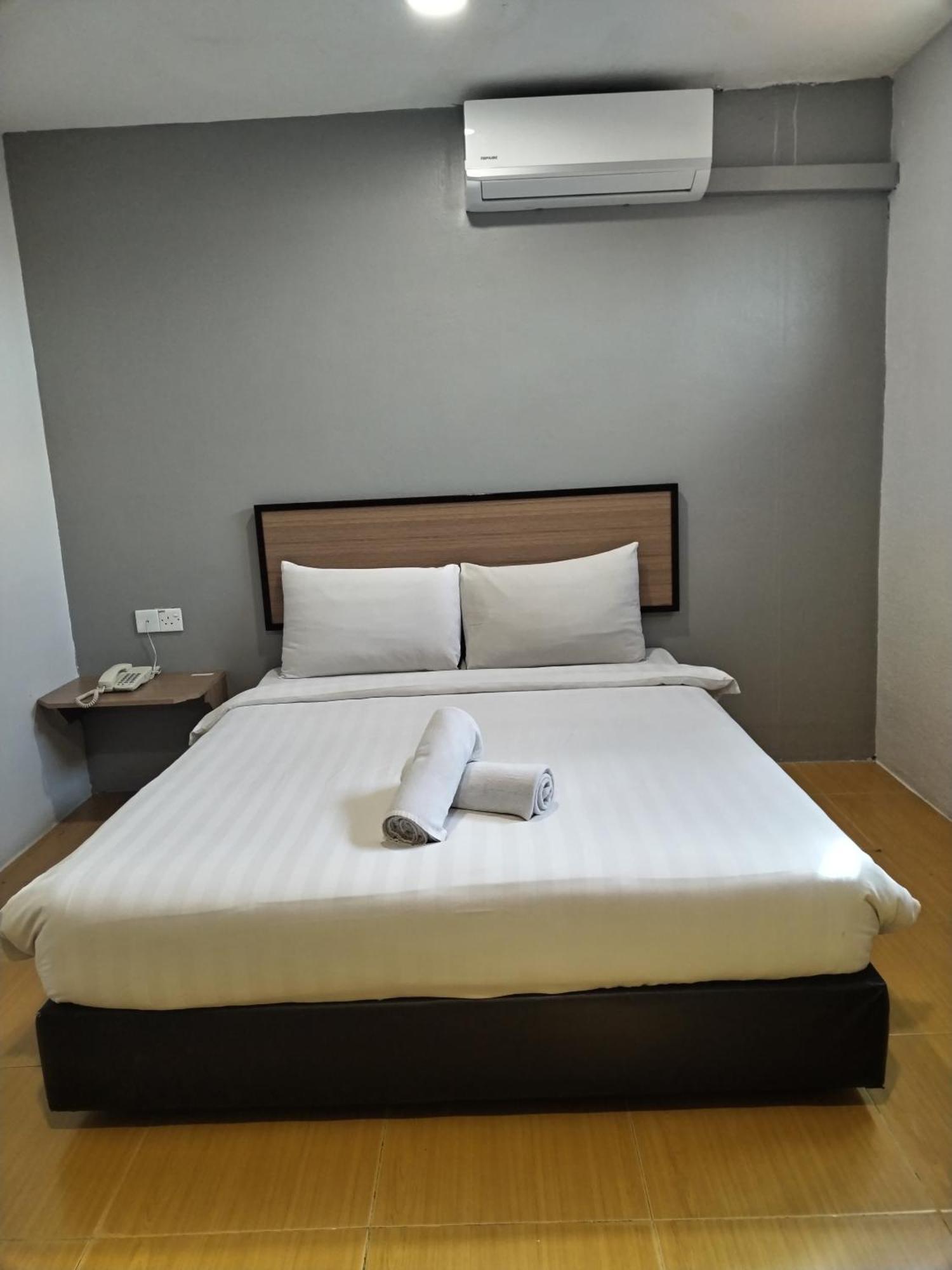 Maple Boutique Hotel Kota Bharu Exteriör bild